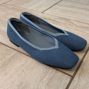 Vivaia Square-Toe V-Cut Flats (Margot 2.0) Denim Blue 39.5 US 8.5